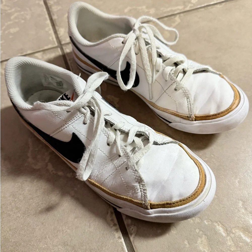 Youth Nike Court Legacy Next Nature Shoes - Size 5.5 - Picture 3 of 7